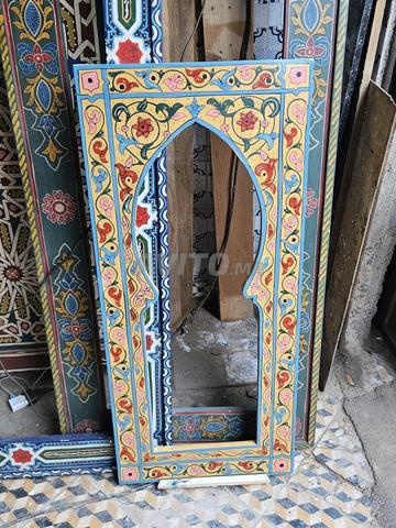 كادر مرآة تقليدية للديكور