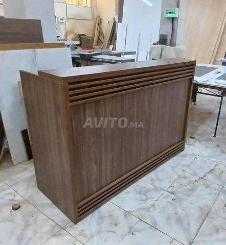 منضدة استقبال كي موبيلييه