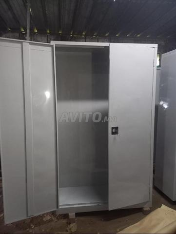 Armoires de rangement principales pour un bureau