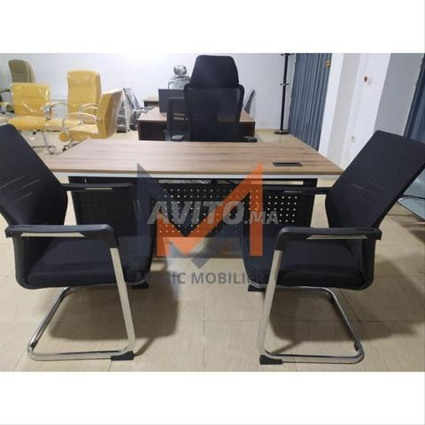Mobilier de bureau durable
