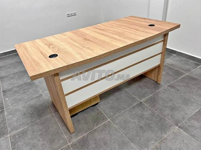 Un bureau pratique, solide et au prix juste