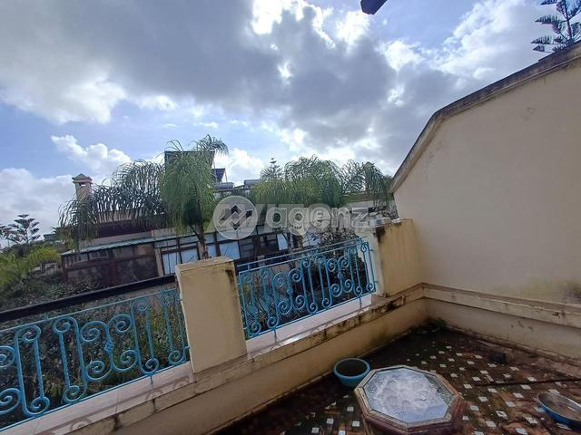 CMN-AC-2077 - فيلا للبيع في كاليفورنيا - 2