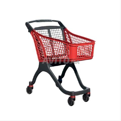 عربة سوبر ماركت بلاستيكية