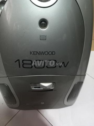 مكنسة كهربائية للبيع