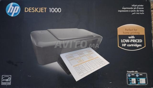 طابعة نفث الحبر الملونة HP Deskjet 1000
