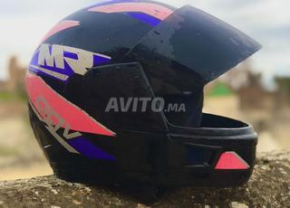خوذة دراجة نارية