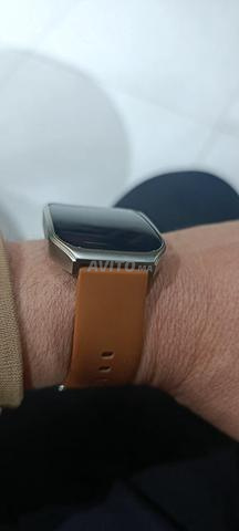 ساعة ذكية AMOLED