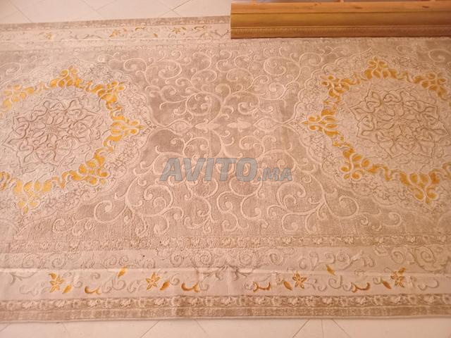 Tapis & lustre neufs à vendre - 2