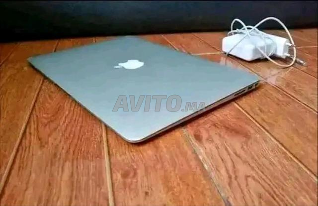 MacBook Slime i5 air Disc 256 SSD batterie 4h