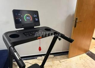 سير كهربائي OLED تكنولوجيا