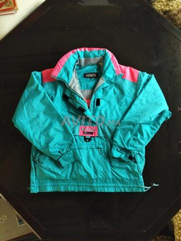 سترة تزلج نيفيكا فينتاج