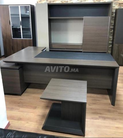أثاث مكتب إداري