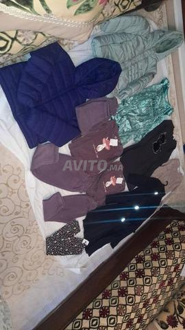 بيع ملابس للبنات والأولاد الصغار كلها