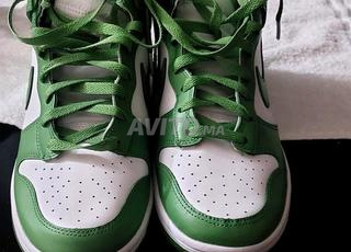 Nike الأصلي. Stor Nike مقاس 42