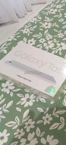 جهازان لوحيان للبيع