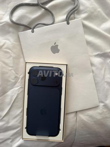 iphone 17 pro max 2tb bleu officiel jamais activé