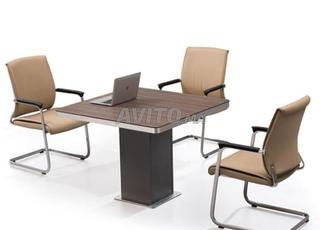 Table de réunion collective/bureau/chaise/vestiaire