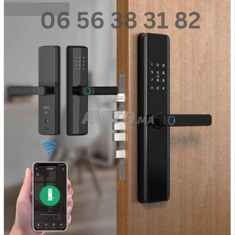 SERRURE INTELLIGENTE CARTES, EMPREINTE, CODE Wifi
