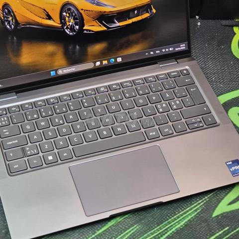 حاسوب محمول ديل لاتيتيود 9430 i7 الجيل الثاني عشر 32 جيجابايت رام