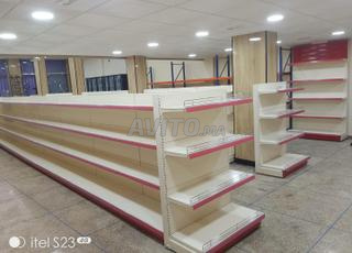 Rayonnage Présentoir magasin 