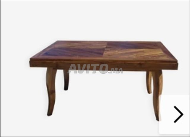 طاولة مستطيلة من الخمسينات