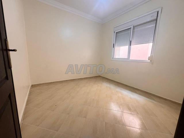 شقة للإيجار 100 متر مربع في طنجة