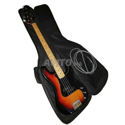 جيتار باس Jim Harley Precision 1990