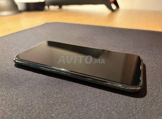 ايفون 11 برو ماكس حالة جيدة جدا و سعر جيد جدا