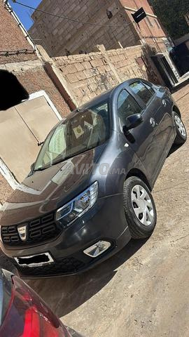 Dacia Logan Essence Manuelle 2018 à Laâyoune