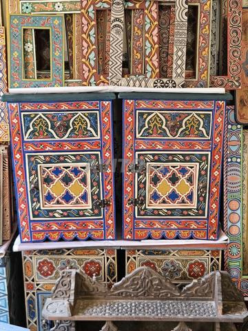 حلاقة تقليدية للديكور