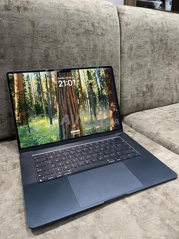 MacBook air m2 15 بوصة 8ram 512ssd 96 بطارية