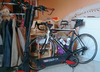 سكوتر كهربائي زيرو 10x