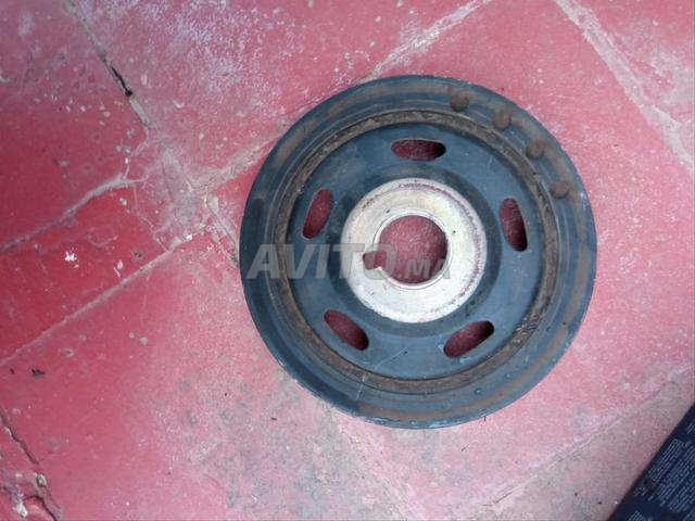 Poulie de vilebrequin pugea 208 1.6 hdi