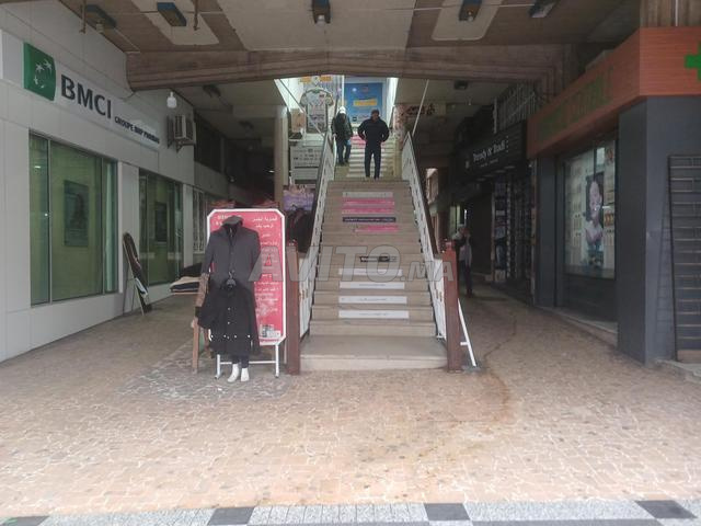 bureau où bien local comercial à vendre