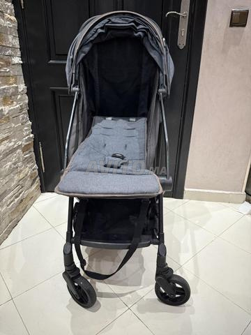 Poussette pour voyage en tres bonne etat - 2