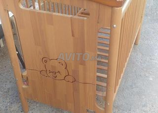 سرير للأطفال