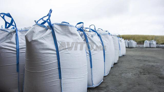 رمل وركام متوفر