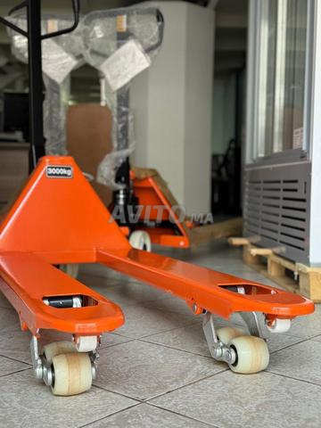 Transpalette manuel 3000kg en liquidation neuf - 2