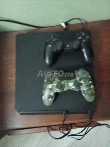 ps4 1000go مع 2 manette أصلي
