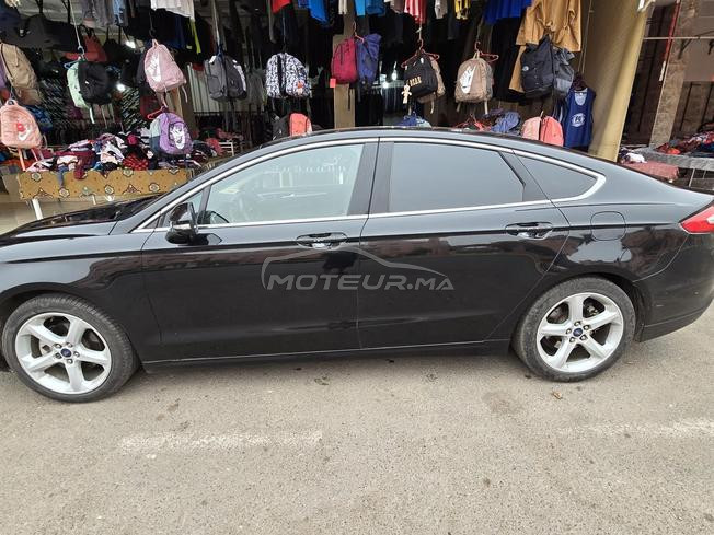 Ford Fusion en bon état 
