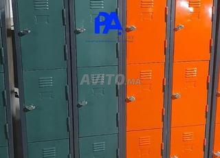 vestiaire/casier/armoire/rayonnage/classeur/lit