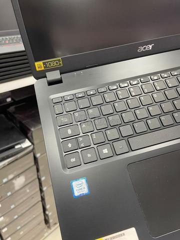 حاسوب للبيع