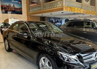 مرسيدس بنز الفئة سي 220