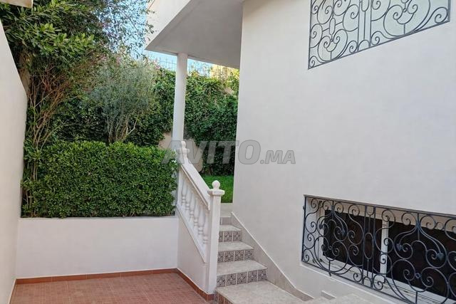 Magnifique villa 3 façades 290 m²  sur 3 étages