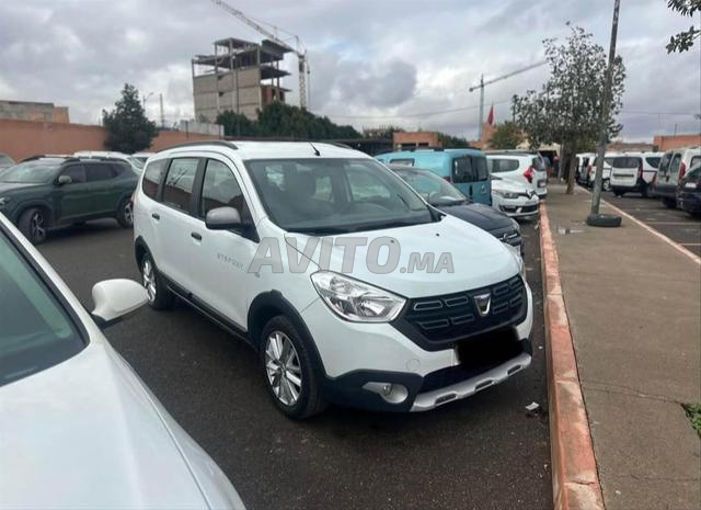 lodgy Stepway 2023/3