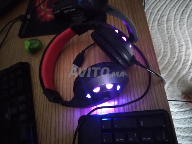 Le terrain Knitra ma ville