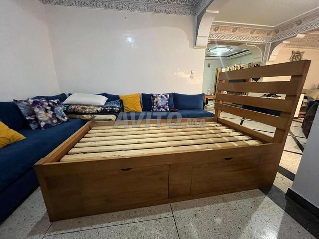 سرير من الخشب الصلب مع تخزين سرير عود شوك