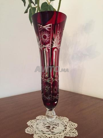 مزهرية من الكريستال للديكور