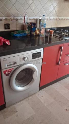 A louer un bel appartement meublé avec terrasse - image 3