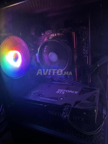 كمبيوتر ألعاب للبيع في حالة جيدة جدًا